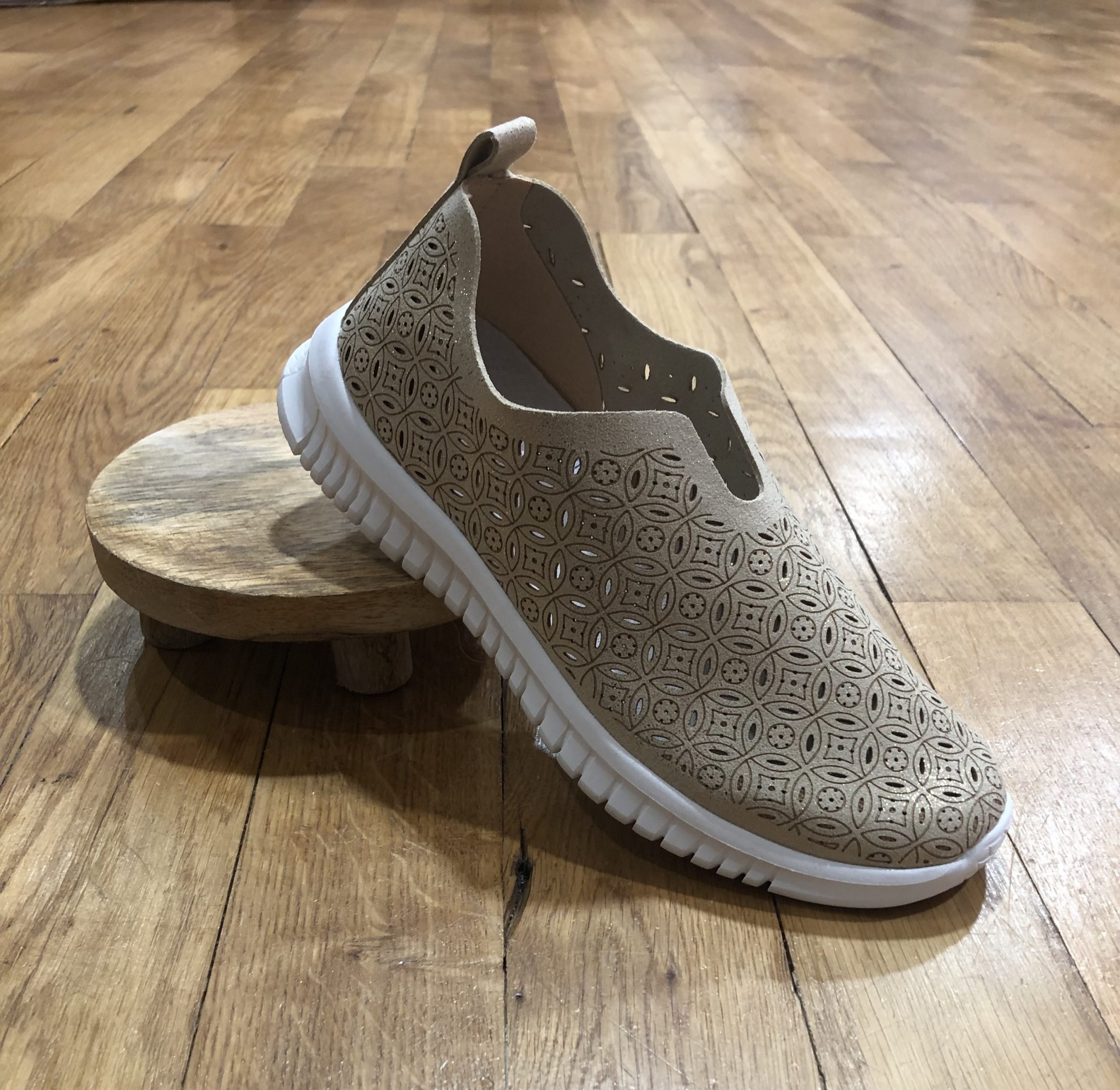 coco abricot basket femme